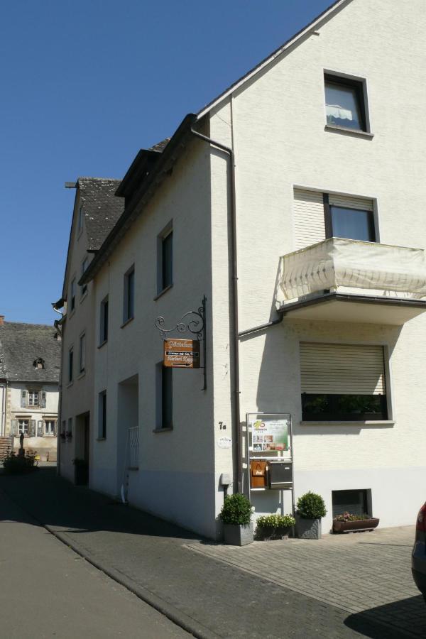 Gästehaus Herbert Kappes Zeltingen-Rachtig Exterior foto